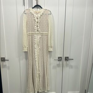 Elegant Cream Lace Maxi Dress